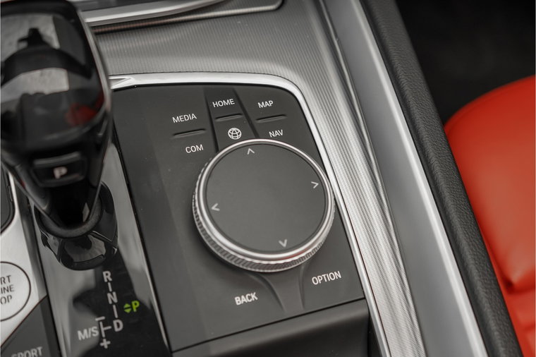 Vehicle Image 36