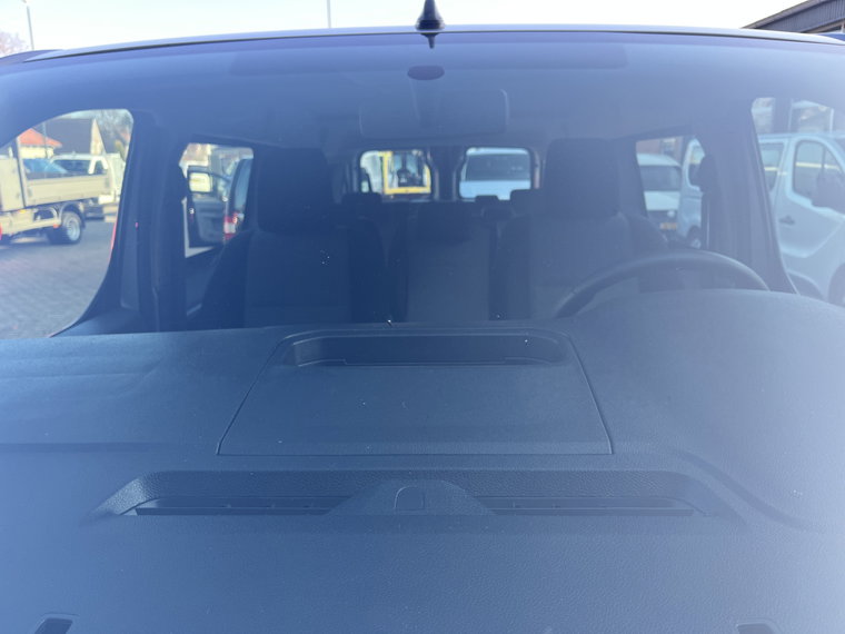 Vehicle Image 49