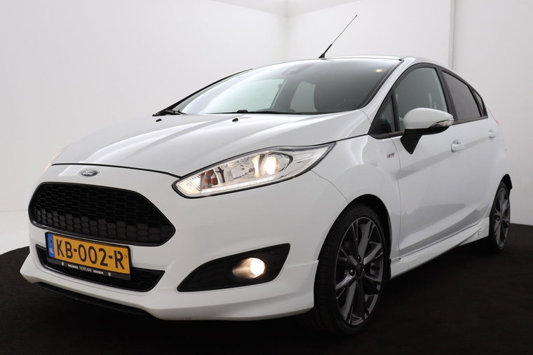 Vehicle Image 35