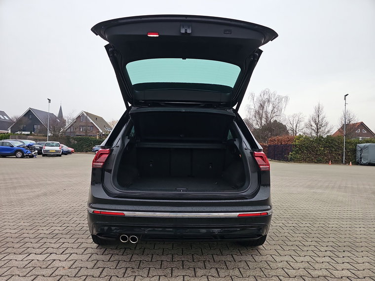 Vehicle Image 26