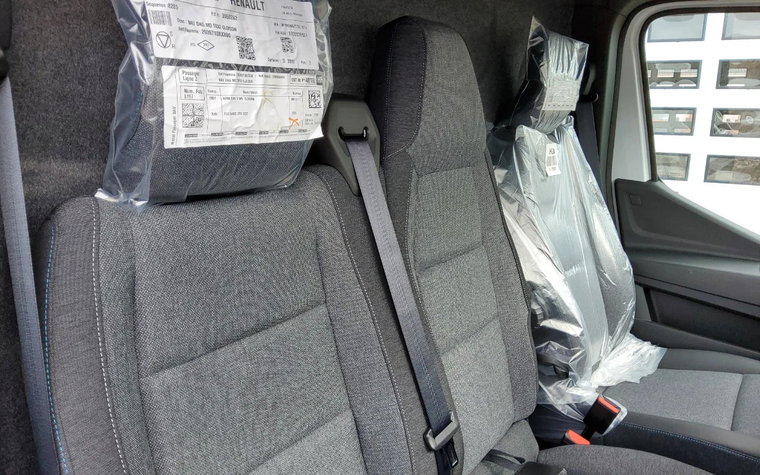 Vehicle Image 19
