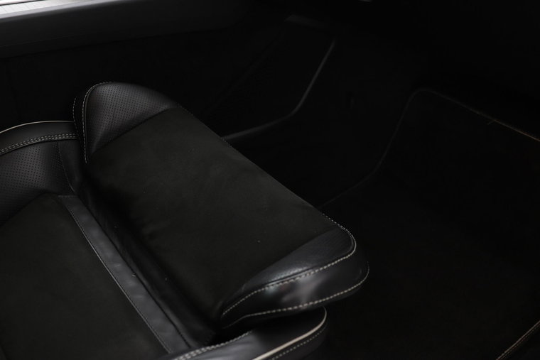 Vehicle Image 45