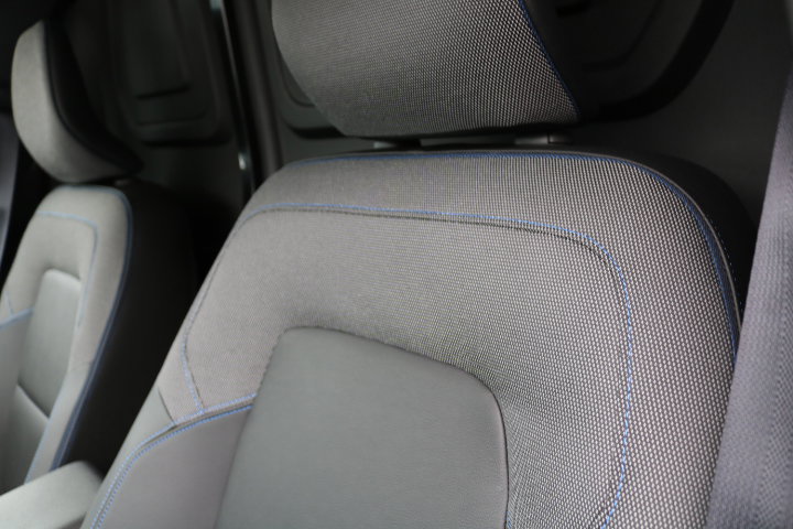 Vehicle Image 22