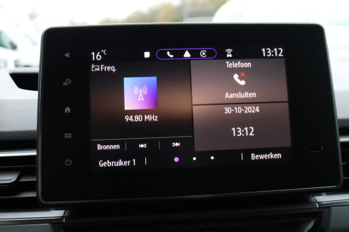 Vehicle Image 33