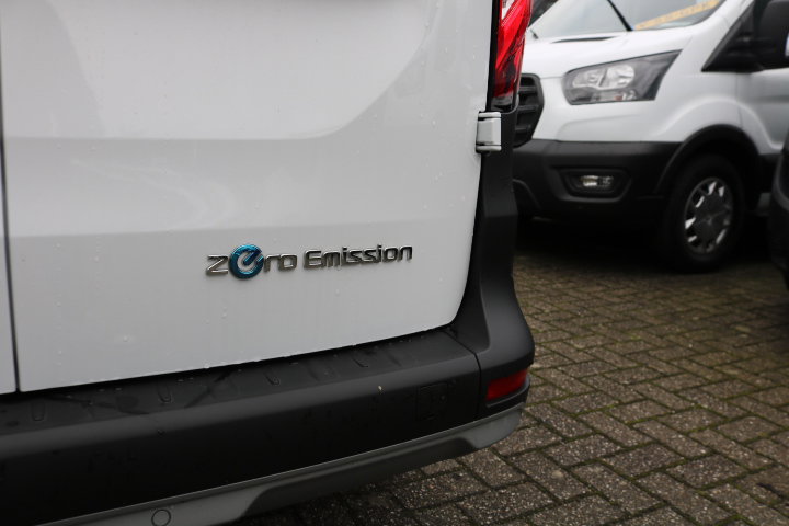 Vehicle Image 39