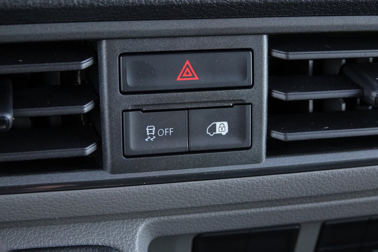 Vehicle Image 28