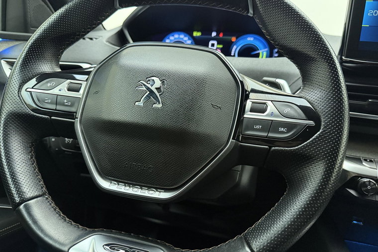 Vehicle Image 24