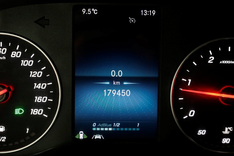 Vehicle Image 22