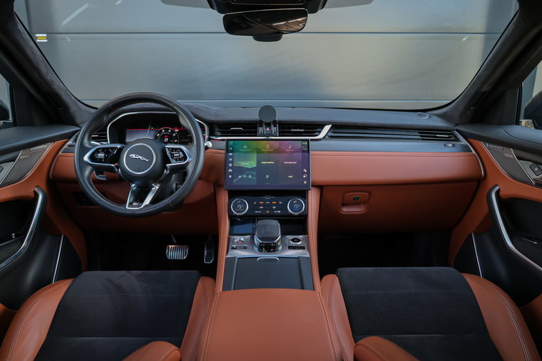 Vehicle Image 35