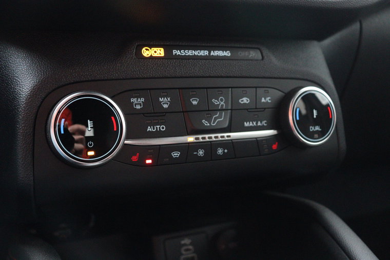 Vehicle Image 27
