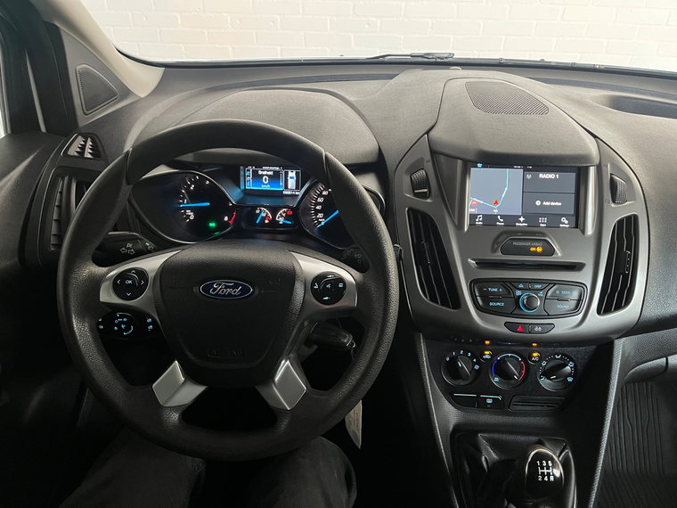 Vehicle Image 23