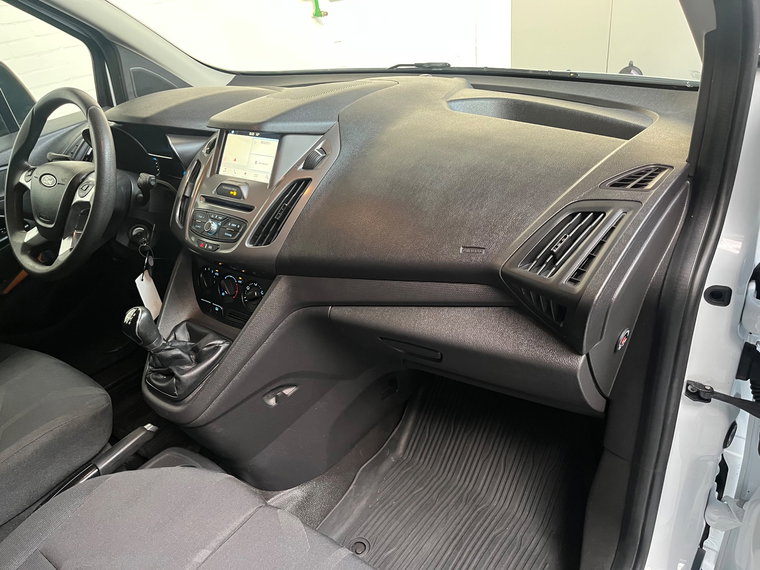 Vehicle Image 37