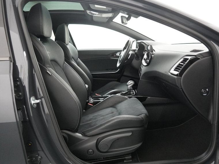 Vehicle Image 37