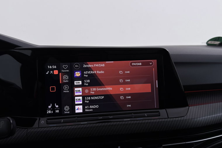 Vehicle Image 30