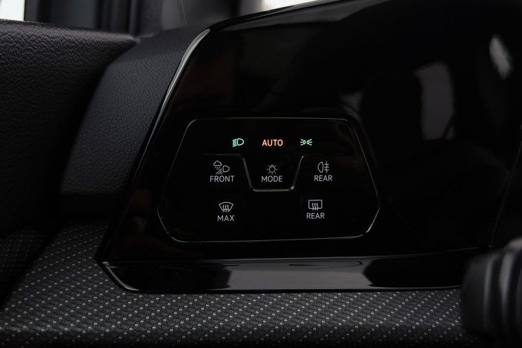 Vehicle Image 39
