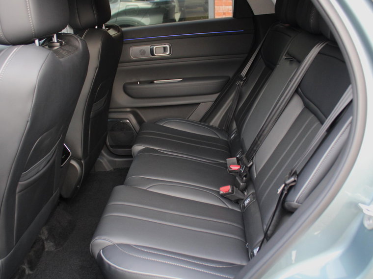Vehicle Image 45
