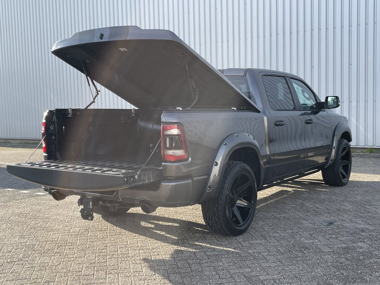 Vehicle Image 22
