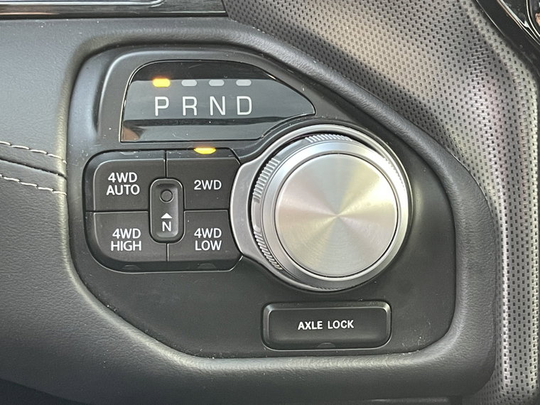 Vehicle Image 37