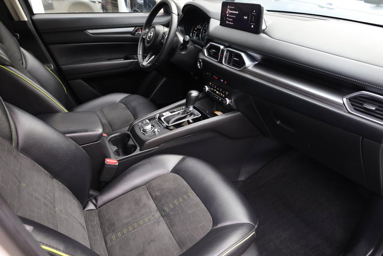 Vehicle Image 37