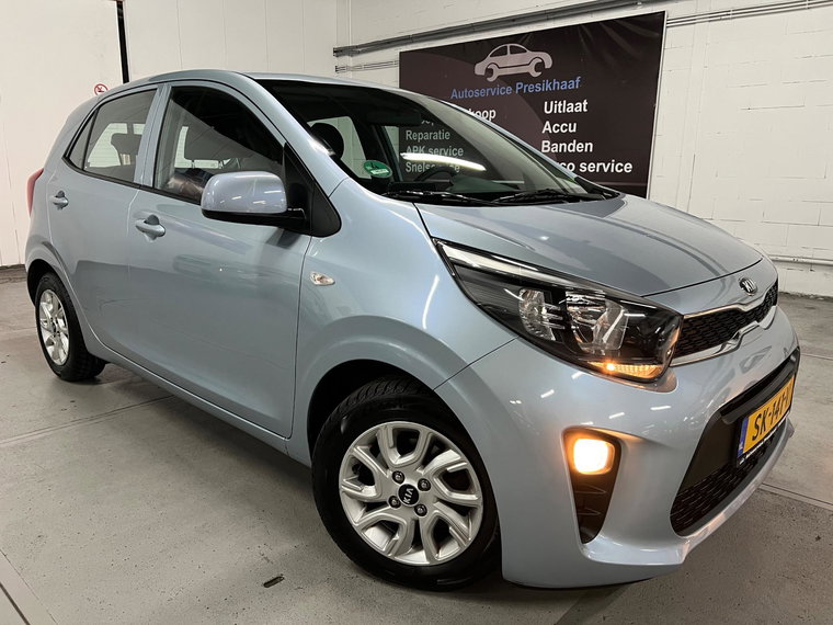 Vehicle Image 30