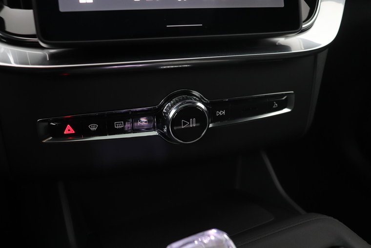 Vehicle Image 39