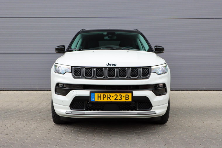Vehicle Image 53