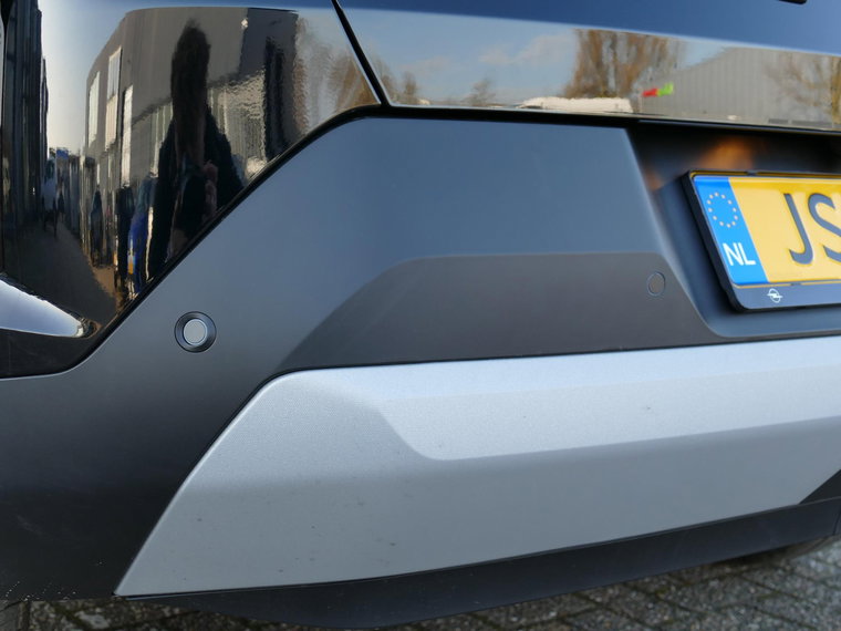 Vehicle Image 36
