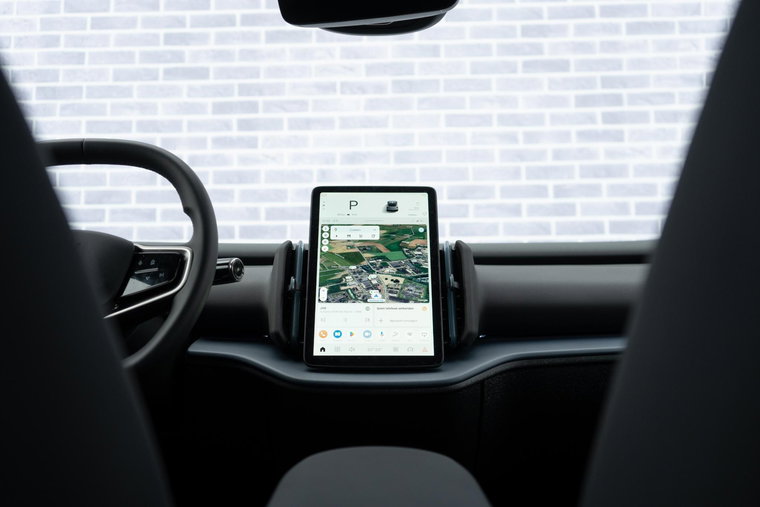 Vehicle Image 9