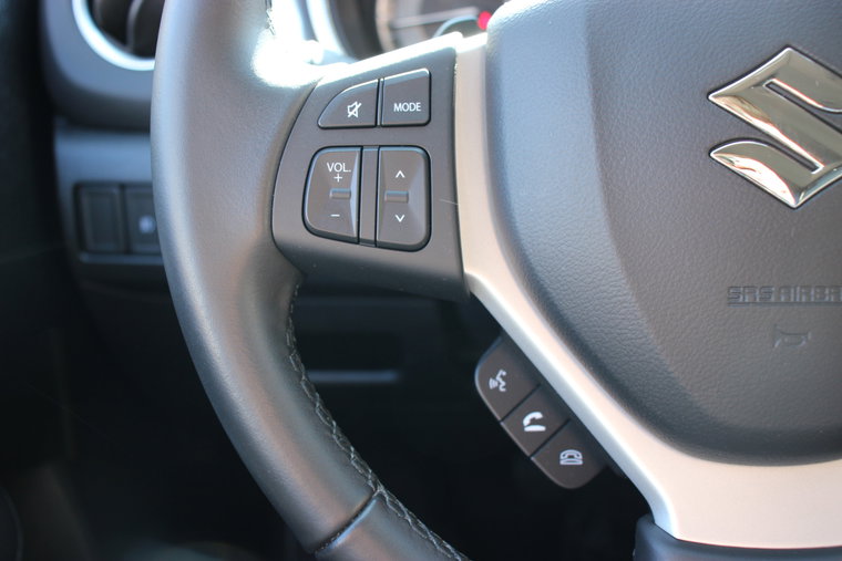 Vehicle Image 27
