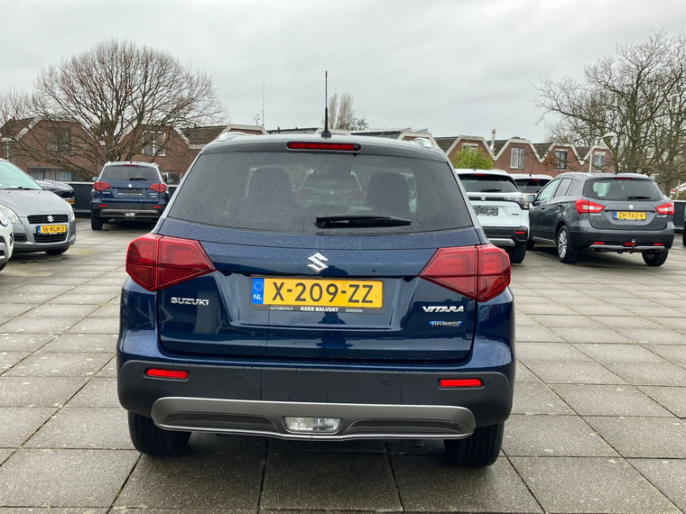 Vehicle Image 11