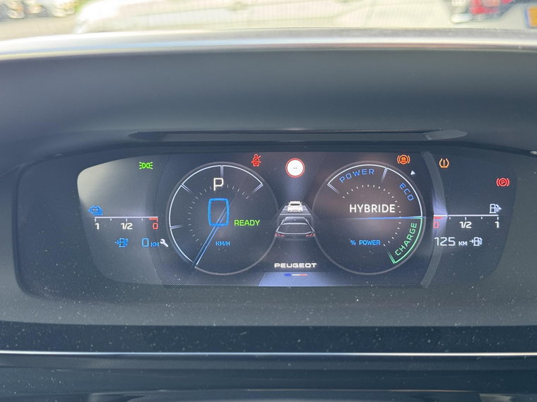Vehicle Image 38