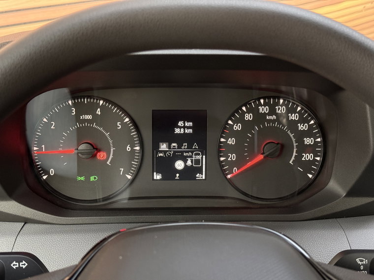 Vehicle Image 21