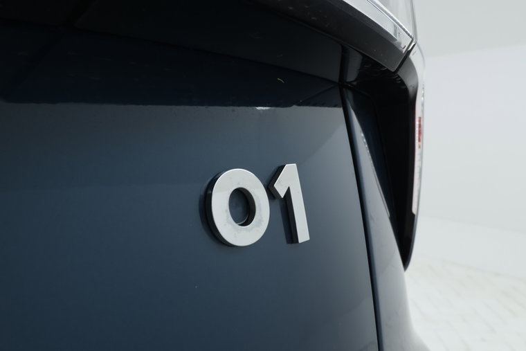 Vehicle Image 13