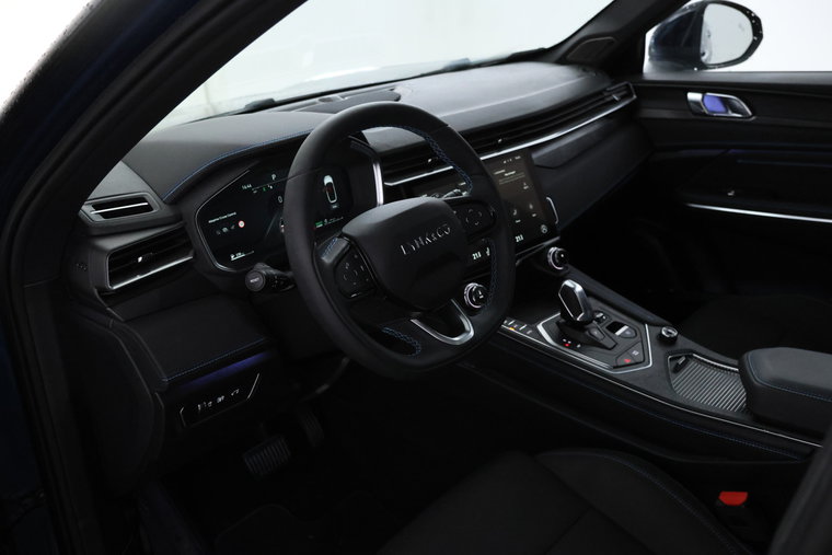 Vehicle Image 22