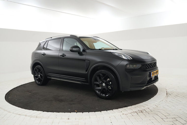 Vehicle Image 4