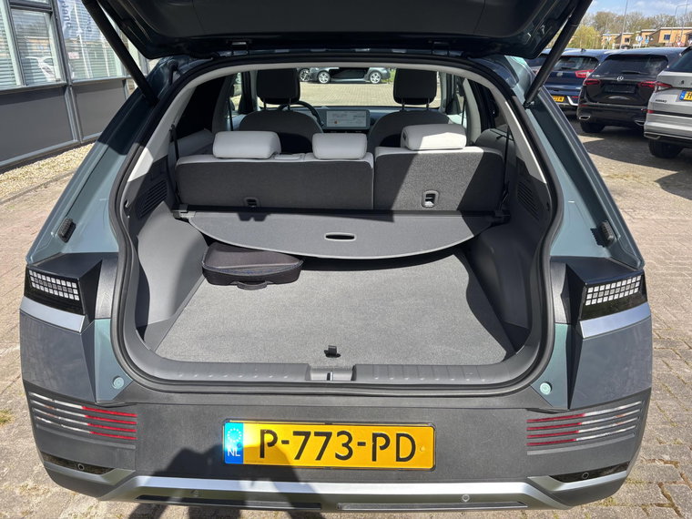 Vehicle Image 27