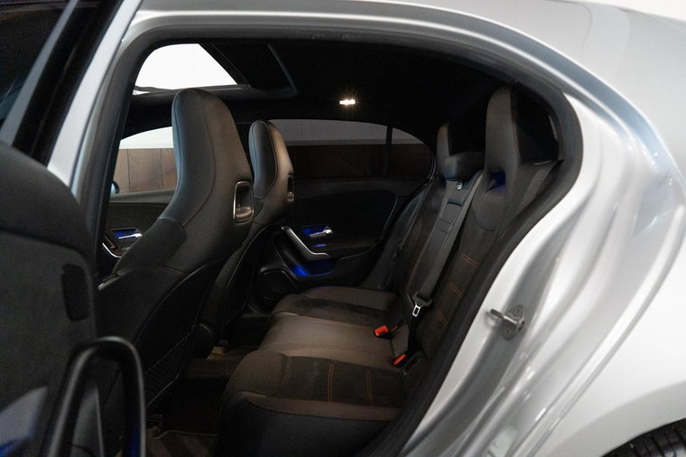 Vehicle Image 20