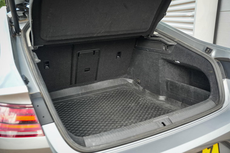 Vehicle Image 30