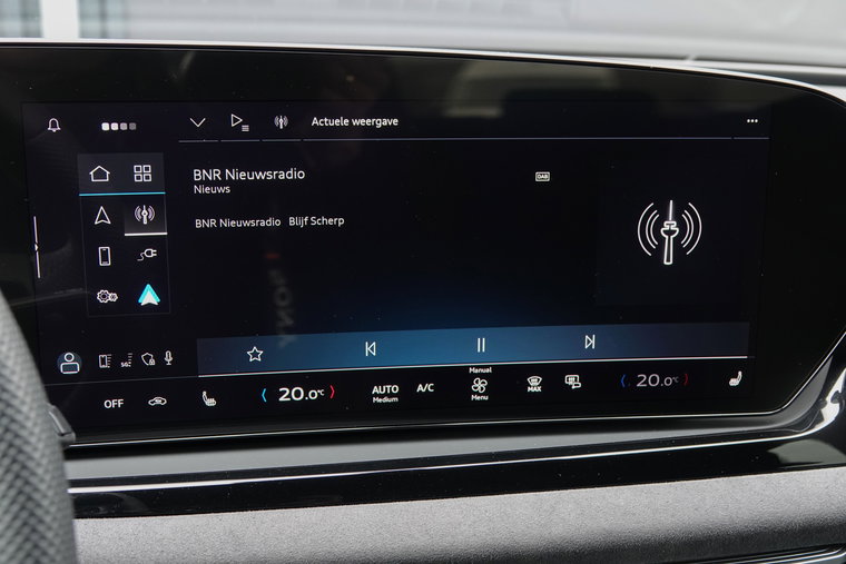 Vehicle Image 36