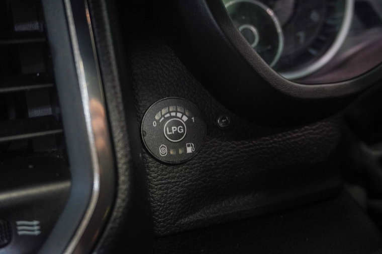 Vehicle Image 36