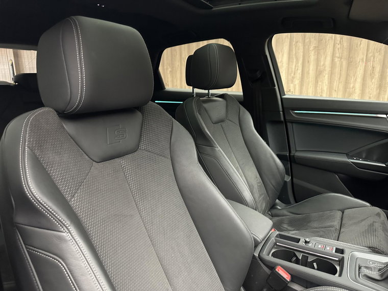 Vehicle Image 41