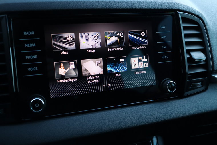 Vehicle Image 21