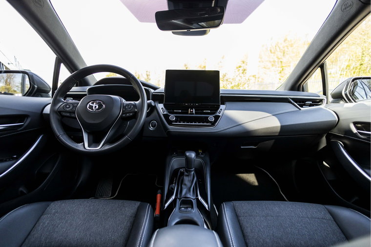 Vehicle Image 18