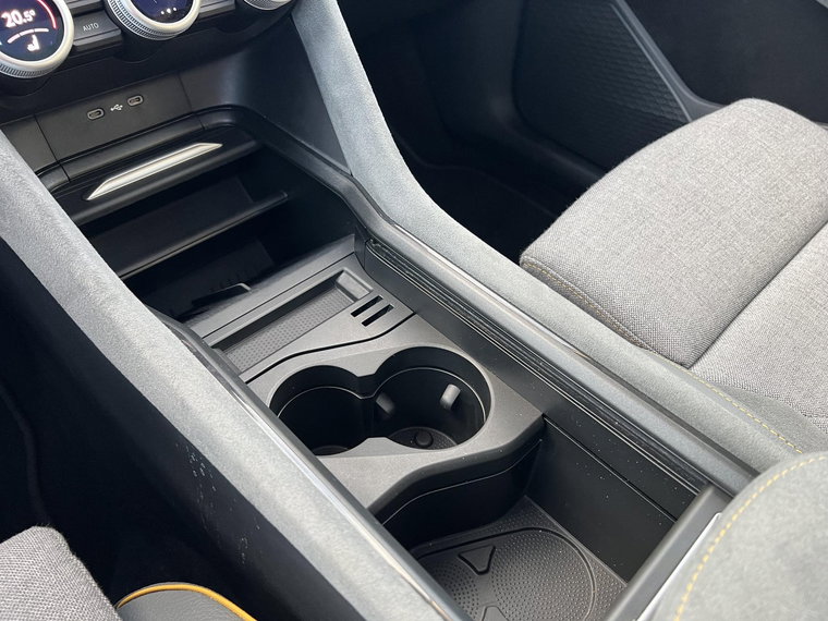 Vehicle Image 33