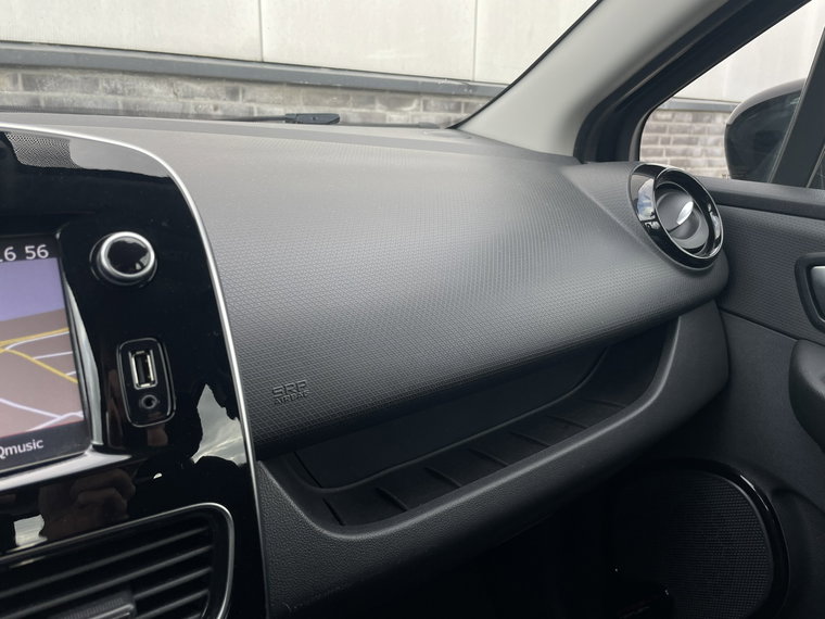 Vehicle Image 41