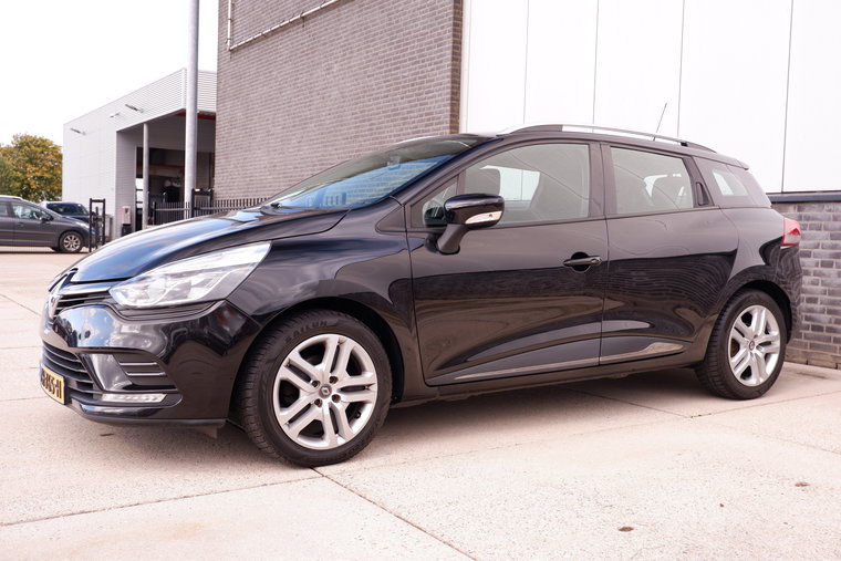 Vehicle Image 42