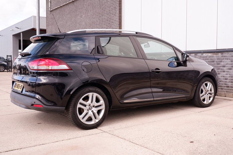 Vehicle Image 45