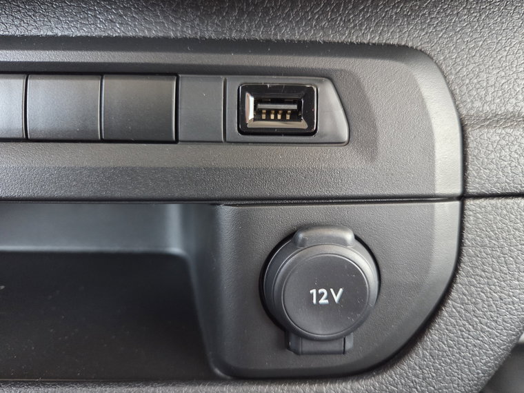 Vehicle Image 24