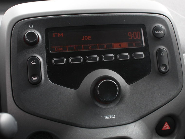 Vehicle Image 20