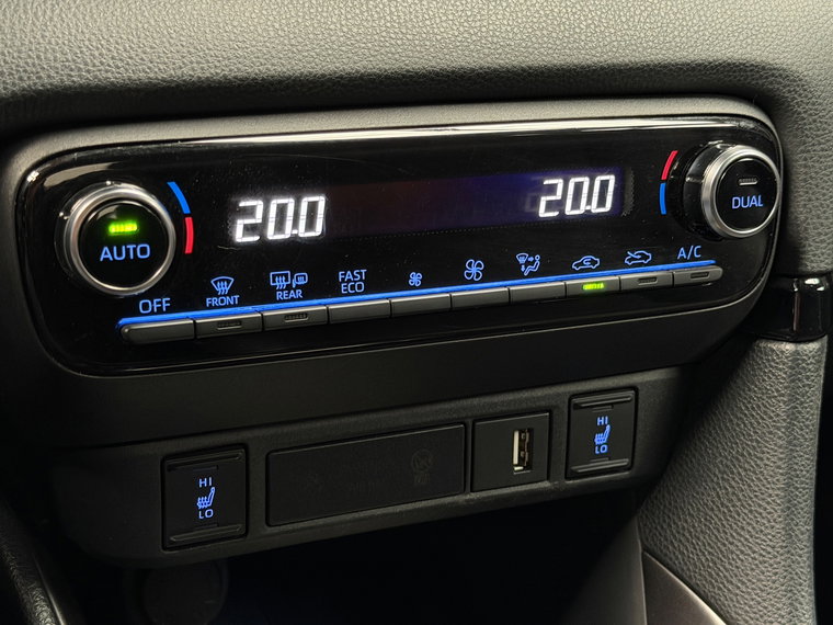 Vehicle Image 32